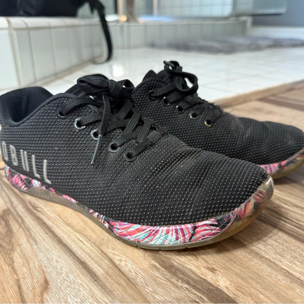 NO BULL Black Athletic Shoes with Pink/Blue Patterned Midsole